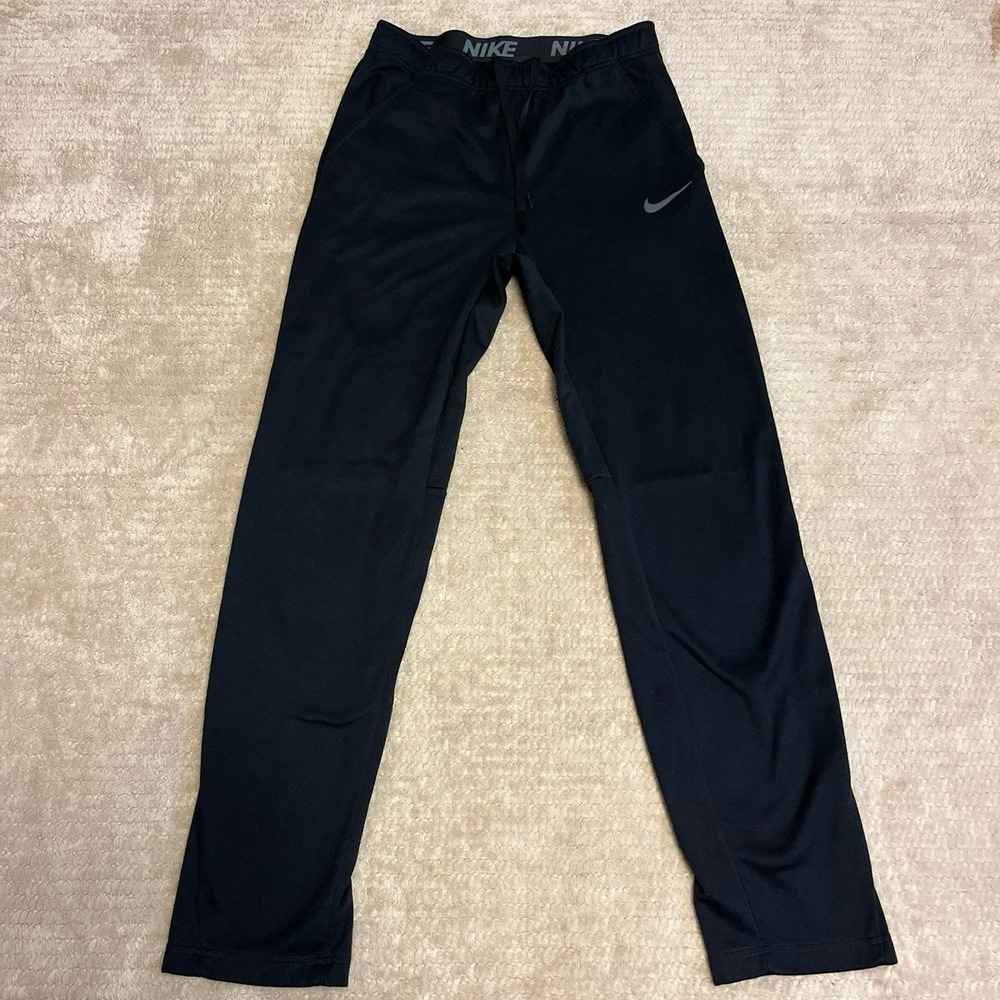 Nike Men's Therma-FIT Open Hem Training Pants men's medium in black color